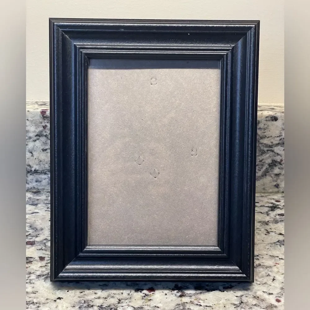 Elegant Black Free Standing Photo Frame